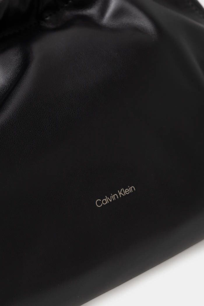 Kabelka Calvin Klein Jeans černá LV04K3060G