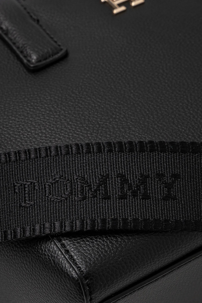 Kabelka Tommy Hilfiger černá AW0AW16907