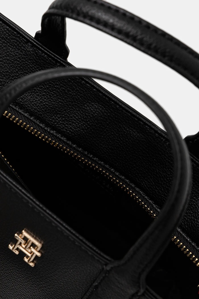 Kabelka Tommy Hilfiger AW0AW16907 černá