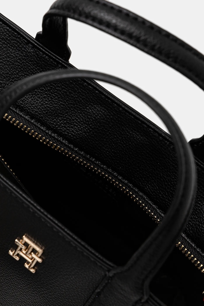 Kabelka Tommy Hilfiger AW0AW16907 černá