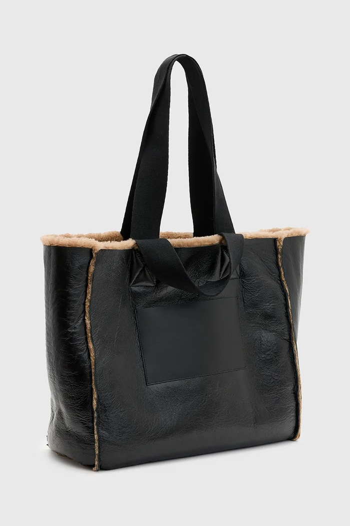 Dvostrana kožna torba AllSaints IZZY SHEARLING smeđa W056XB