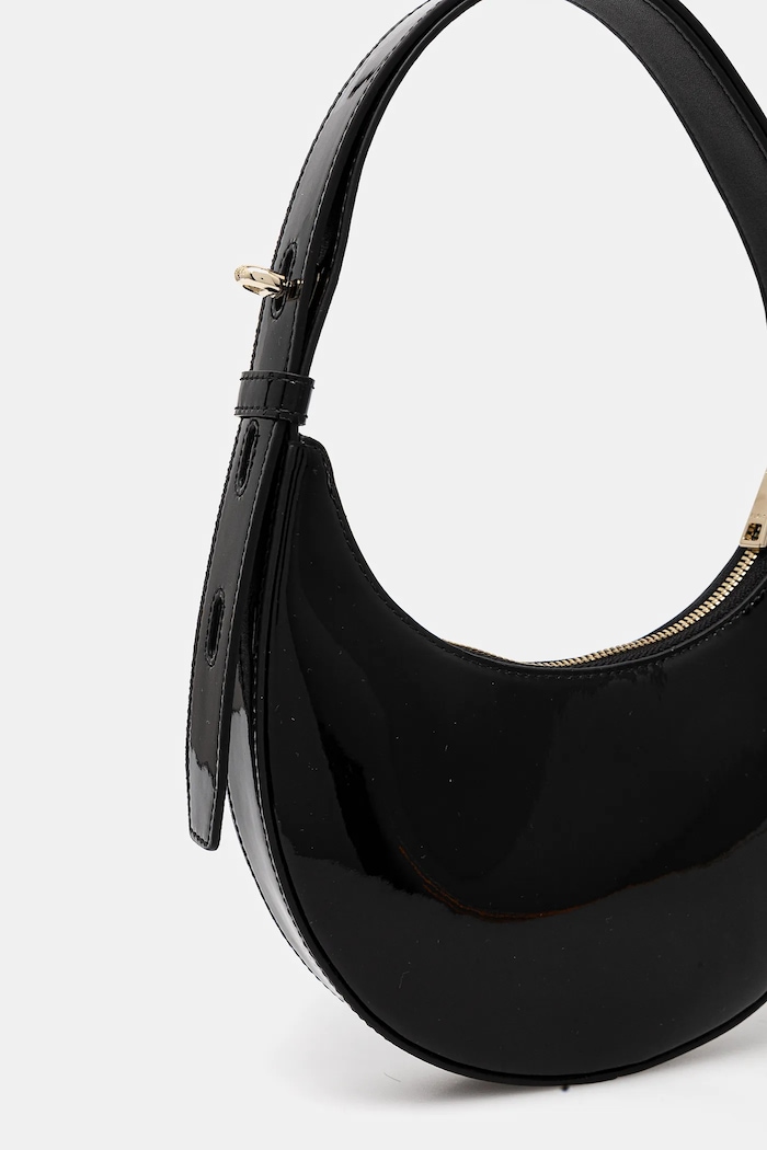 Akcesoria Furla Torebka skórzana WE00649.BX0246.O6000 czarny