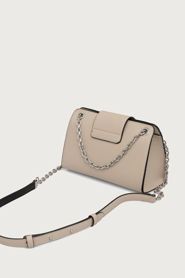 Аксесуари Armani Exchange сумка-листоноша жіноча зі штучної шкіри XW000281.AF13672 бежевий