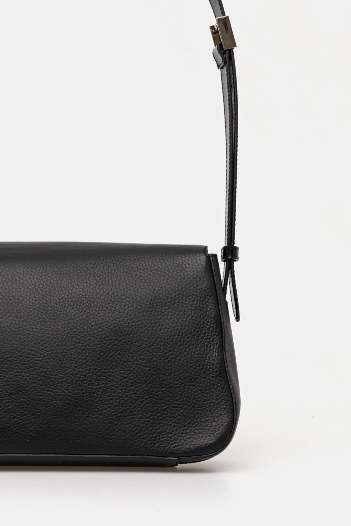 Doplňky Kožená kabelka A.P.C. sac daria flap PXBCD.F61901 černá