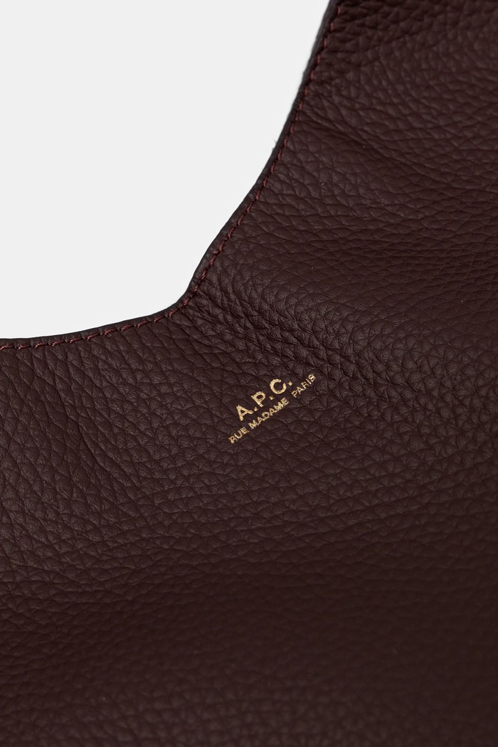 A.P.C. geantă de piele le neige burgundia PXCBC.F67008