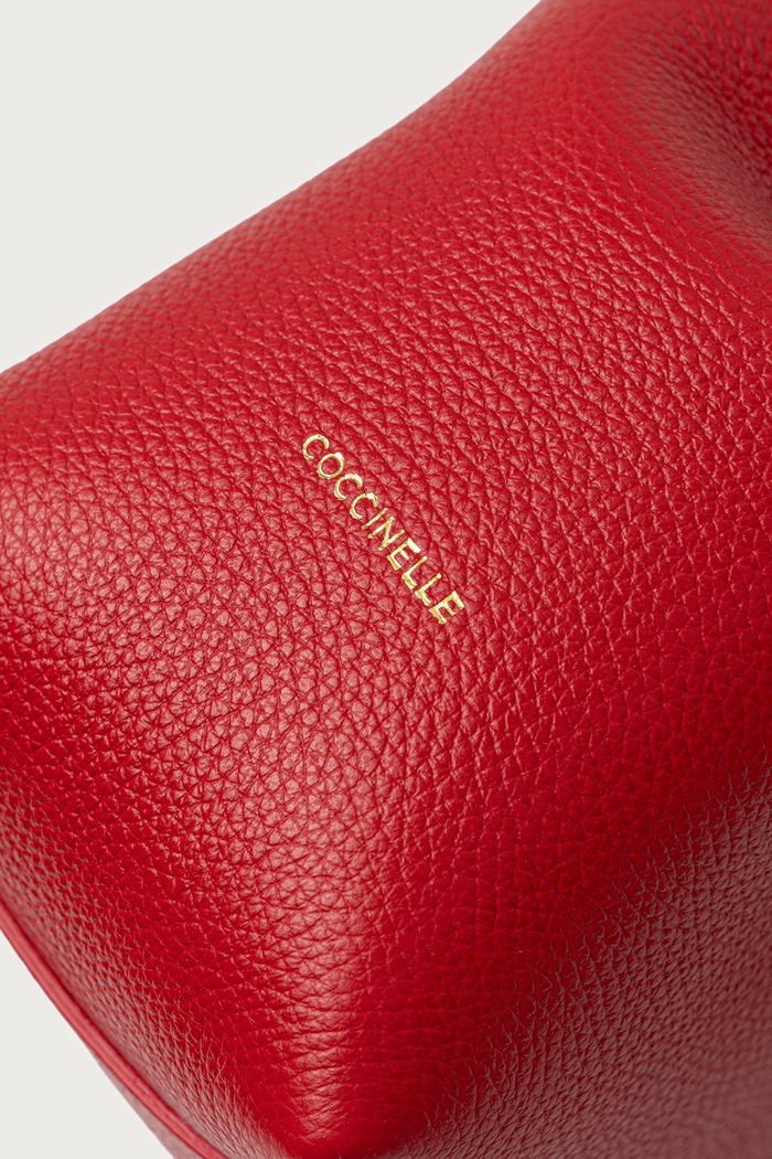 Kabelka dámska kožená COCCINELLE C-EASY Coccinelle E1.SHA.11.02.01 červená