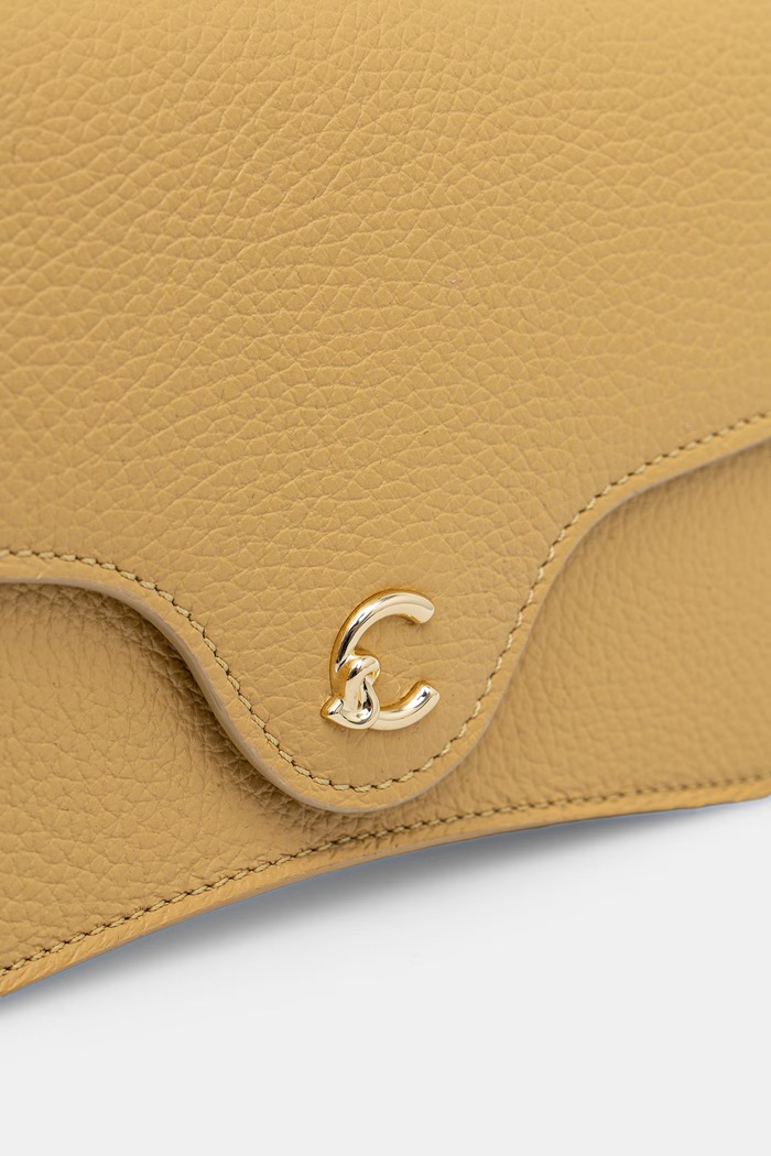Coccinelle torebka crossbody damska skórzana żółty E5.SSL.27.01.01