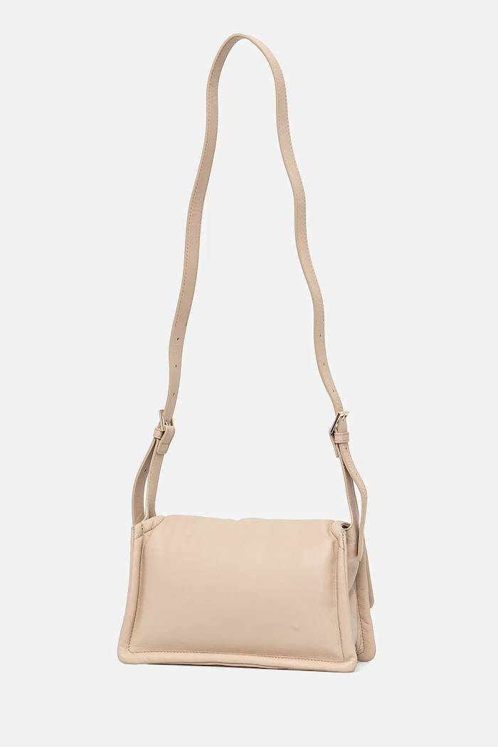 Αξεσουάρ Δερμάτινη τσάντα Guess EVA HWSTPF.L5116 μπεζ