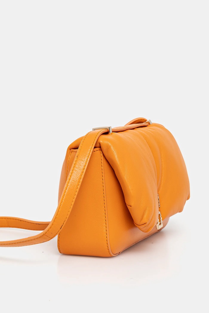 Kožna torba Guess ALIZEE HWAZAA.L5115 narančasta SS25