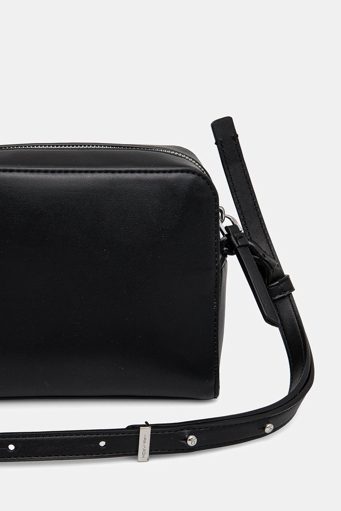 Doplňky Kabelka Calvin Klein K60K613108 černá