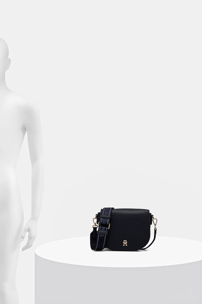 Kabelka Tommy Hilfiger AW0AW17184 námořnická modř