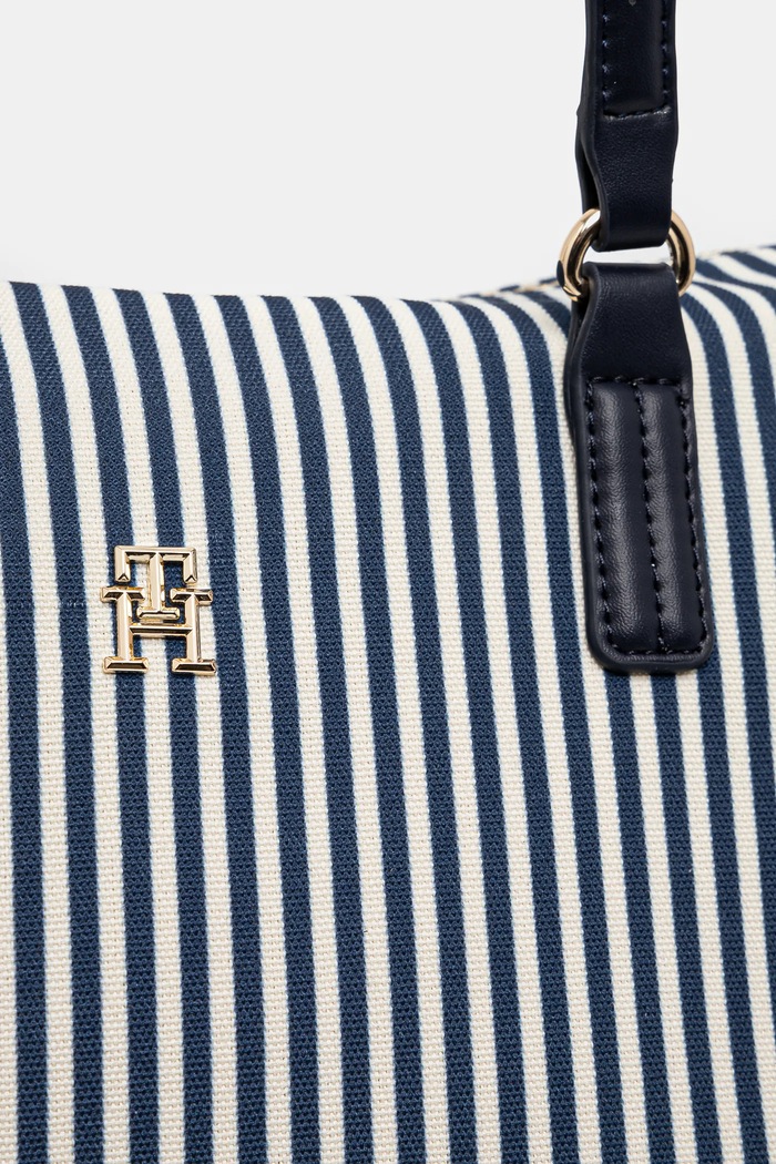 Kabelka Tommy Hilfiger námořnická modř AW0AW17203
