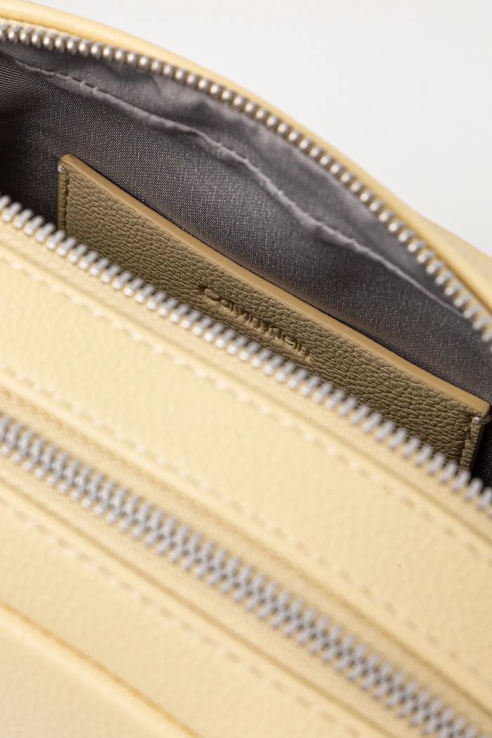 Kabelka Calvin Klein Jeans LV04K3124G žlutá