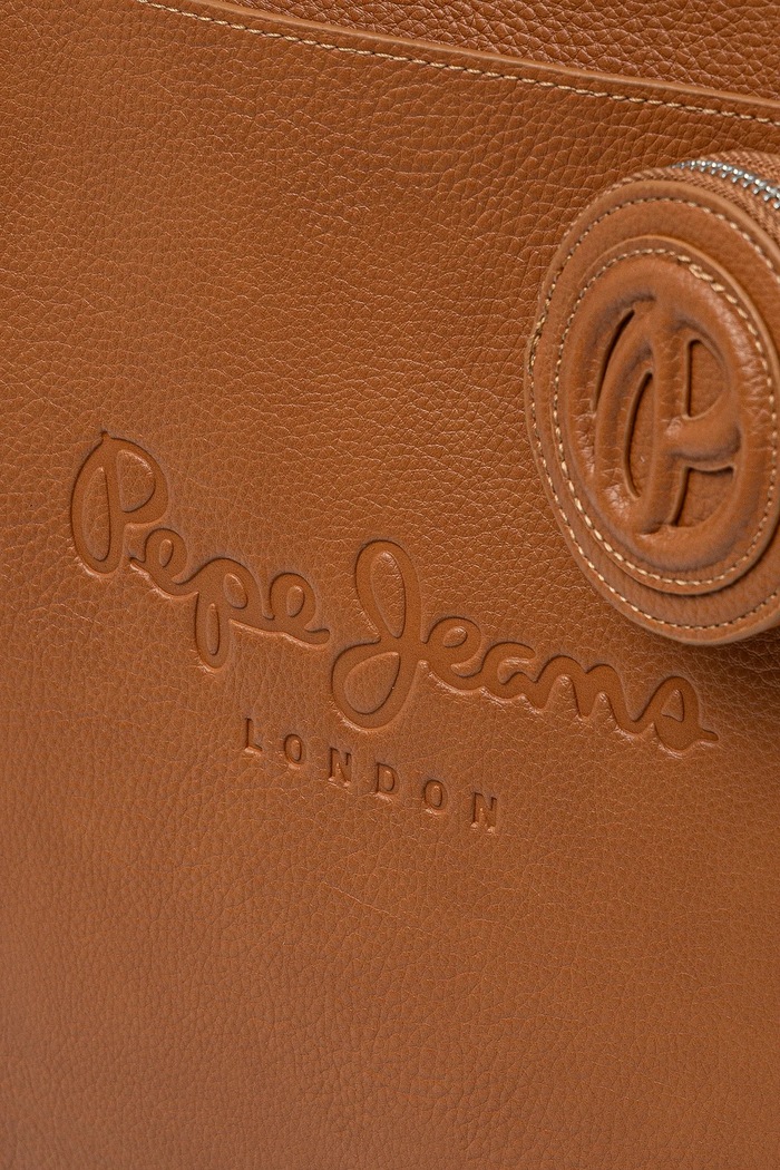 Kabelka Pepe Jeans BELLAMIE MAIN hnědá PL031626