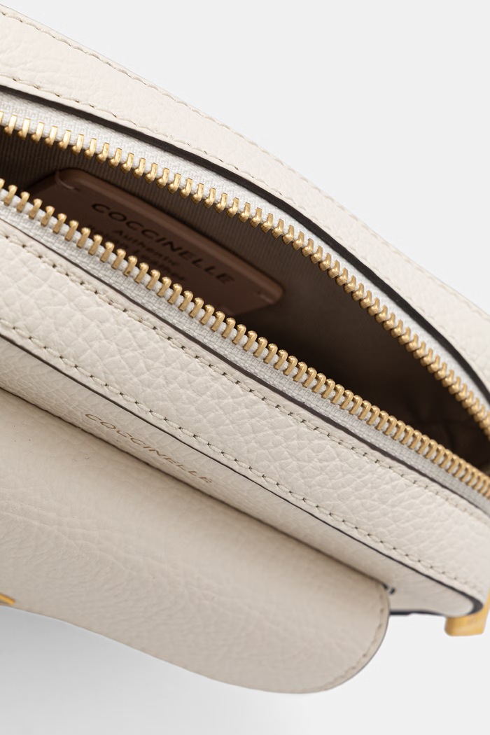 Coccinelle torebka crossbody damska skórzana COCCINELLE BEAT SOFT MF6.55.04.01 beżowy