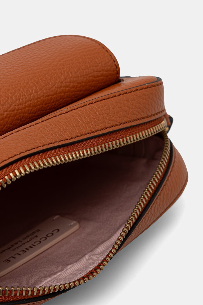 Coccinelle torebka crossbody damska skórzana COCCINELLE BEAT SOFT pomarańczowy MF6.55.04.01