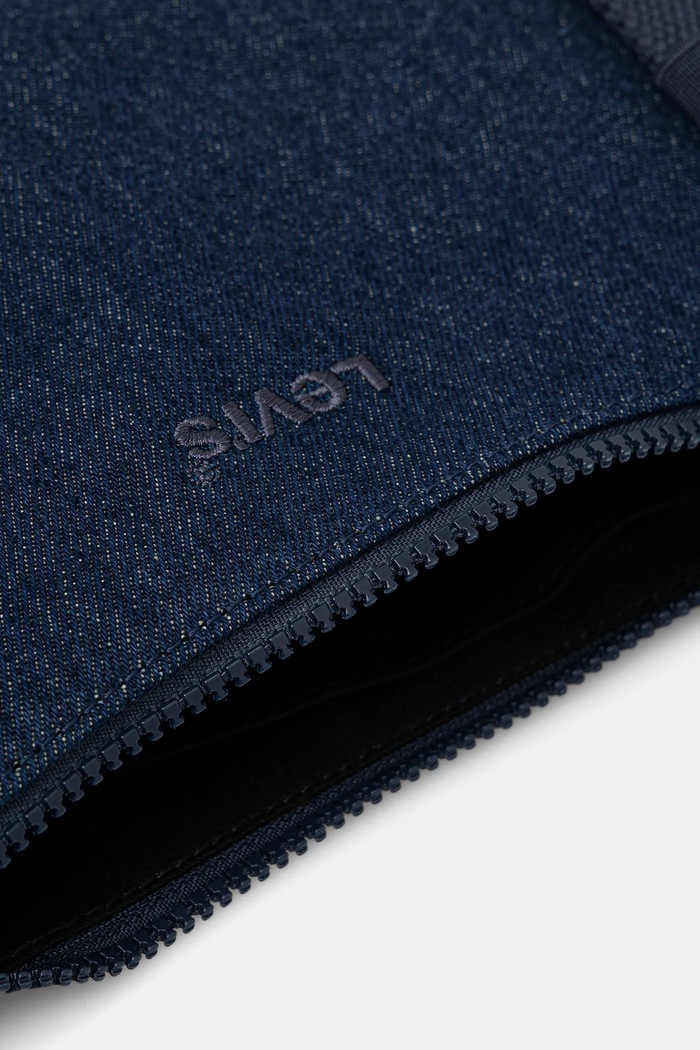Džínová taška Levi's D7770.0015 námořnická modř