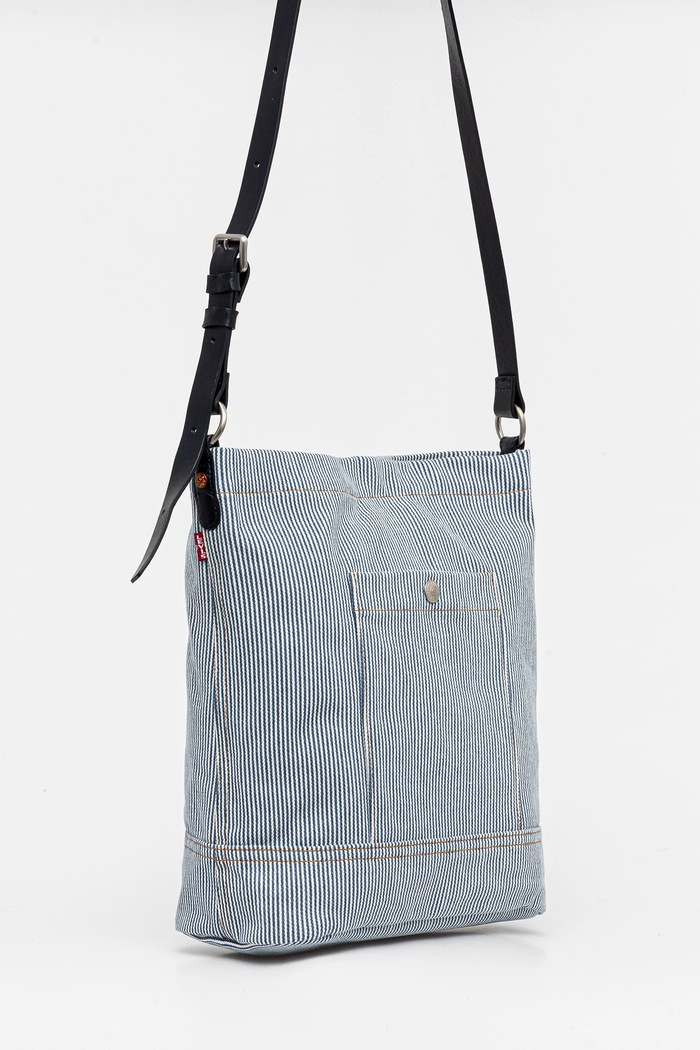 Kabelka Levi's 000IP.0002 modrá SS25