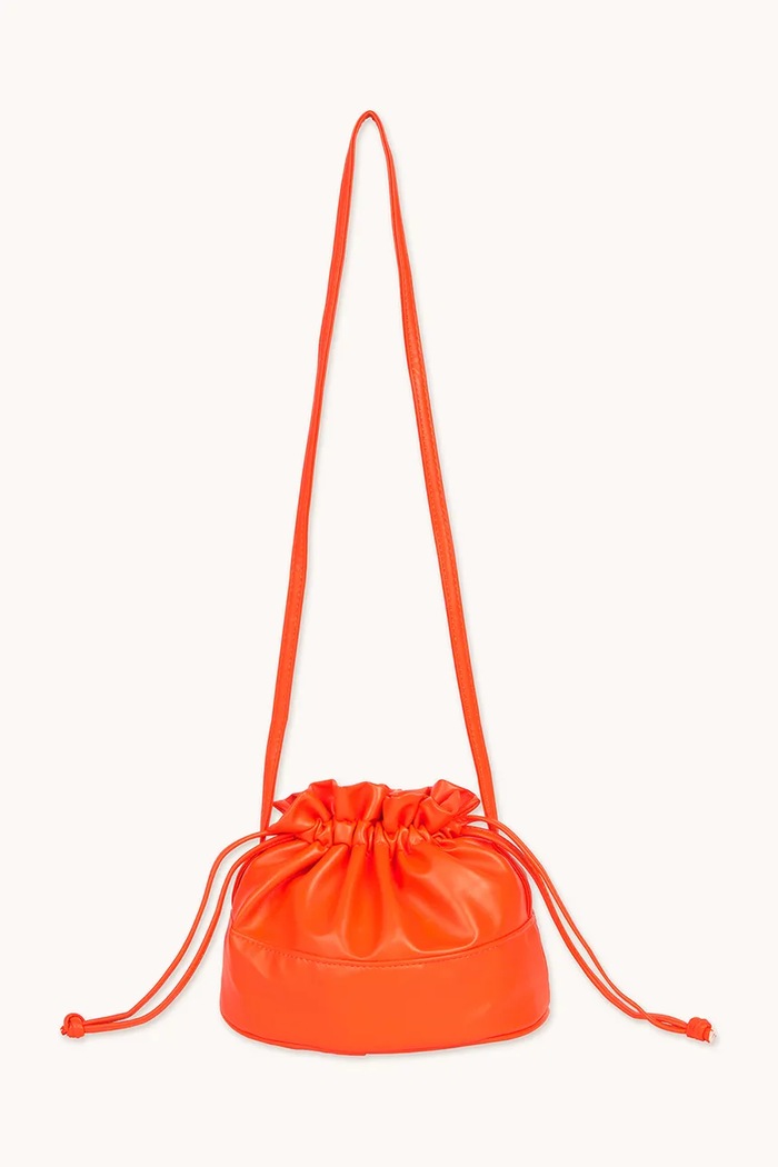 Dievča Detská kabelka Tinycottons SOLID BUCKET BAG SS25.388 oranžová