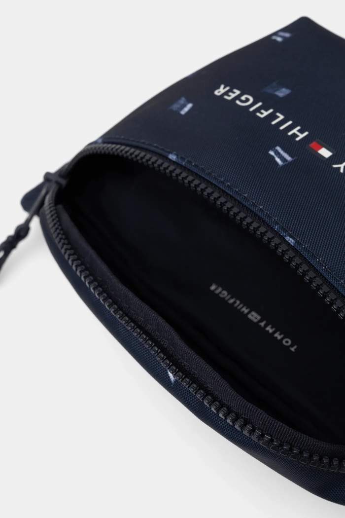 Παιδική τσάντα φάκελος Tommy Hilfiger AU0AU01949.PPYA σκούρο μπλε