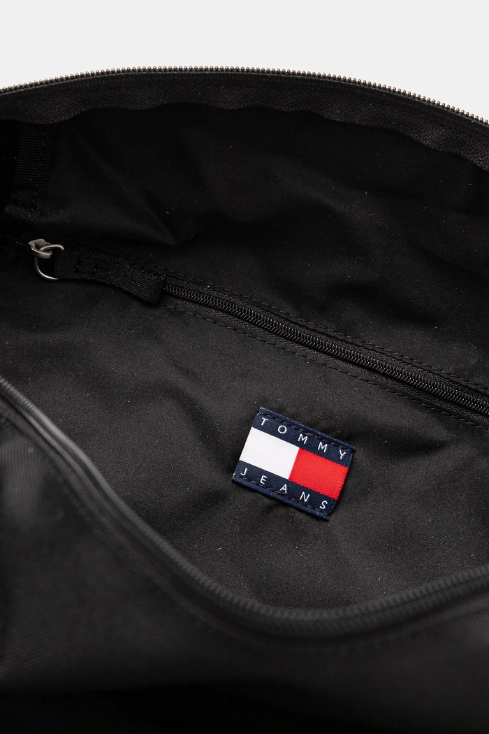 Τσάντα Tommy Jeans AM0AM12915 μαύρο