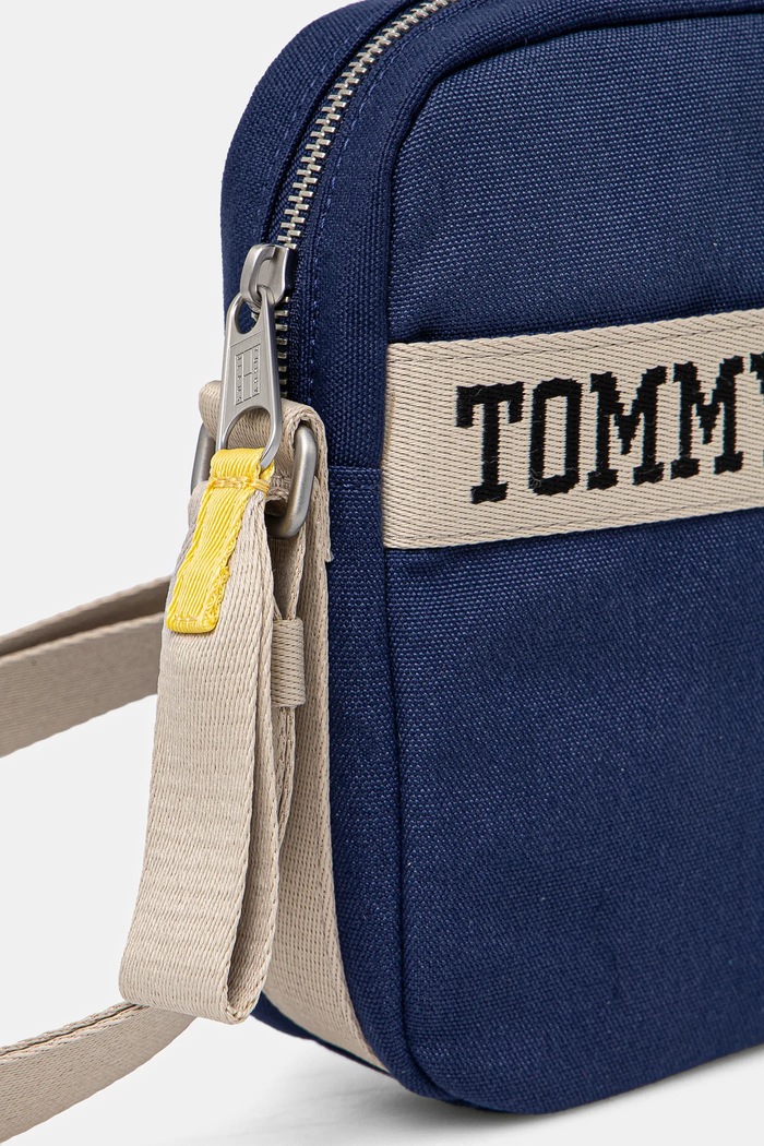 Saszetka Tommy Jeans AM0AM13277 granatowy