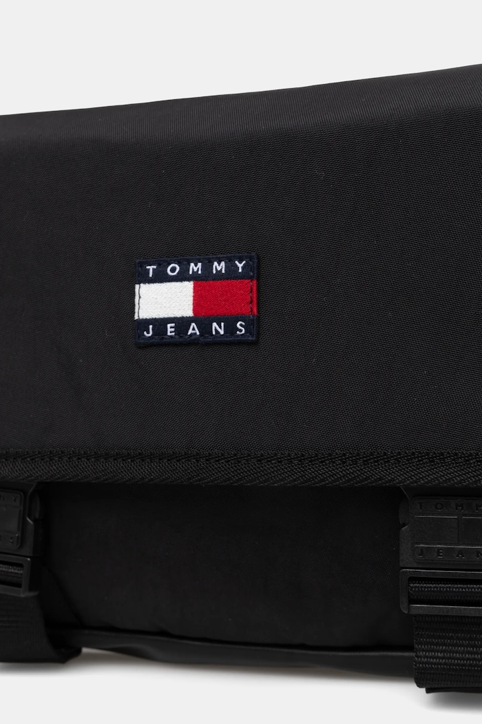 Borsetă Tommy Jeans AM0AM13326 negru