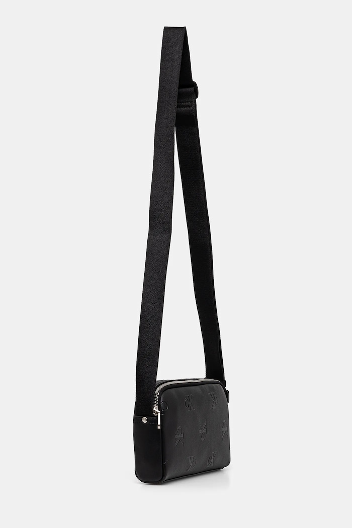 Ledvinka Calvin Klein Jeans K50K513000 černá SS25