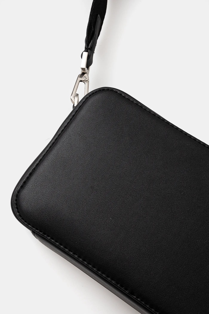 Doplňky Ledvinka Calvin Klein K50K512750 černá