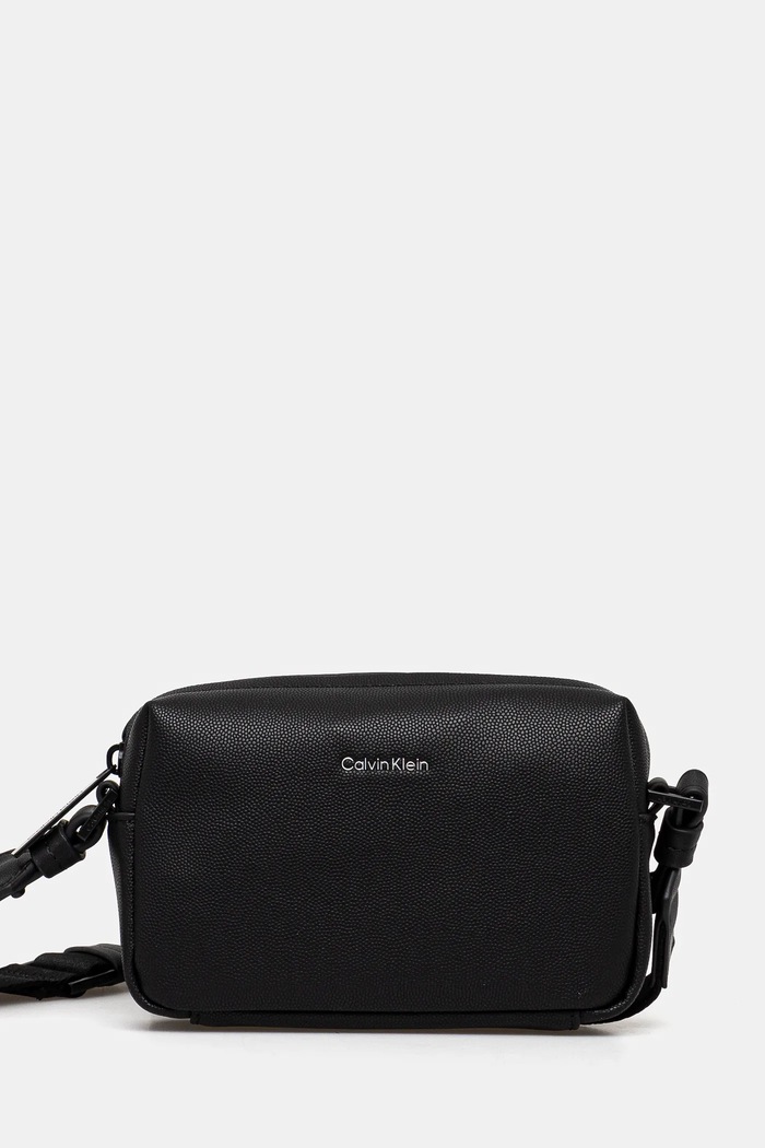 Torba Calvin Klein imitacija zrnate kože crna K50K512761