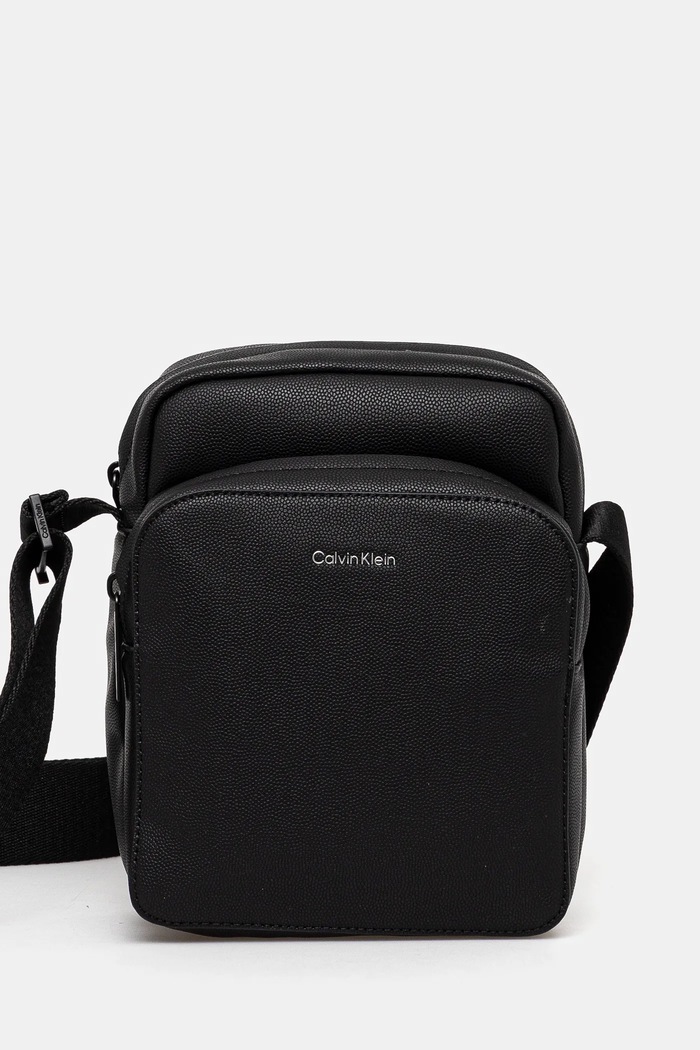 Torba Calvin Klein bez uzorka crna K50K512763