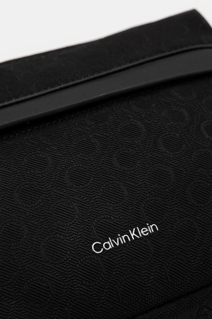 Ledvinka Calvin Klein černá K50K512807