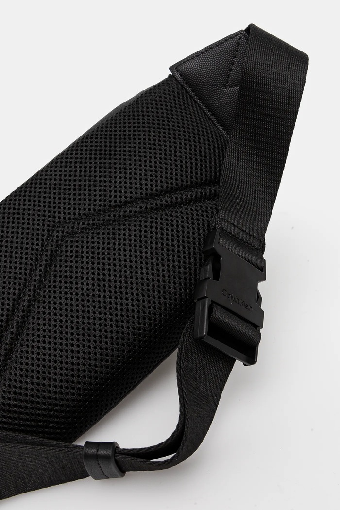 Αξεσουάρ Τσάντα φάκελος Calvin Klein K50K512786 μαύρο