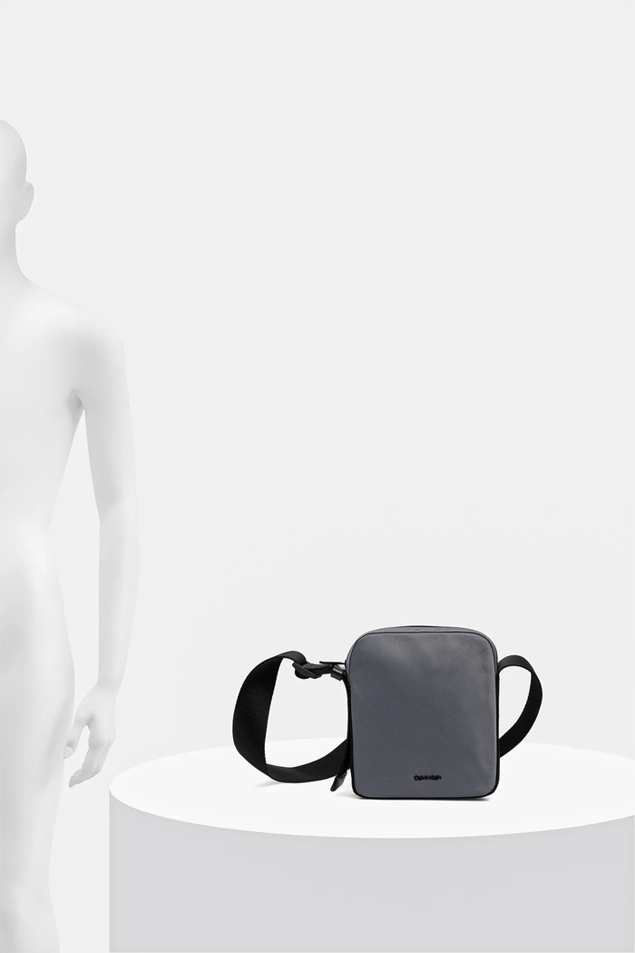Malá taška Calvin Klein K50K512886