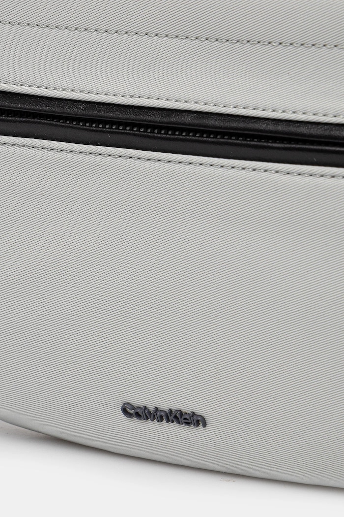 Calvin Klein nerka K50K512898 szary SS25