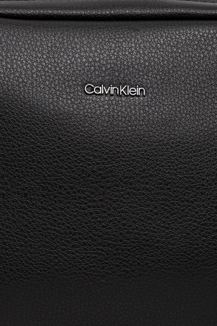 Ledvinka Calvin Klein K50K512905 černá