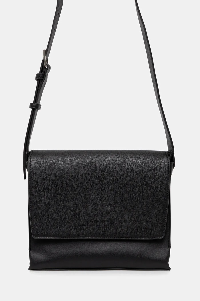 Torbica za okoli pasu Calvin Klein Ne ustreza A4 črna LV04D3034G