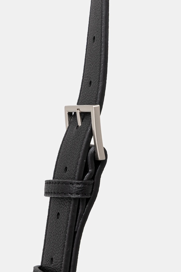 Torbica za okoli pasu Calvin Klein črna LV04D3034G