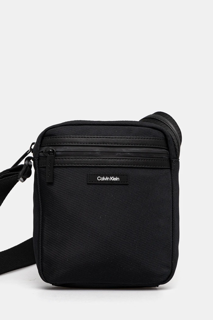 Torba Calvin Klein premalo za format A4 crna K50K512884
