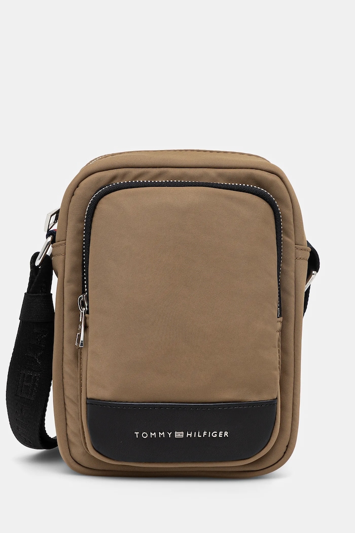 Ledvinka Tommy Hilfiger hladký zelená AM0AM13190