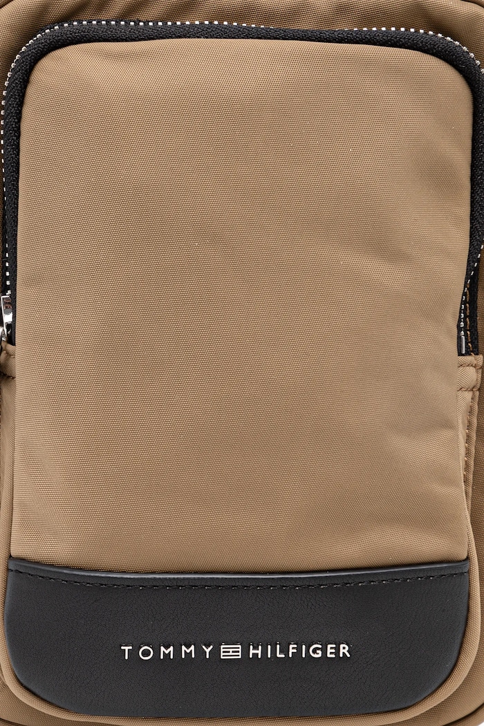 Ledvinka Tommy Hilfiger zelená AM0AM13190