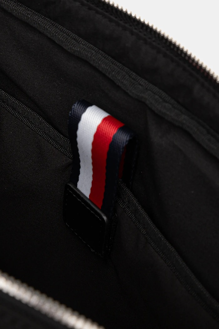 Tommy Hilfiger torba na laptopa AM0AM13191 czarny