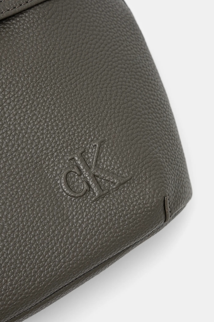 Ľadvinka Calvin Klein Jeans zelená LV04G3082G