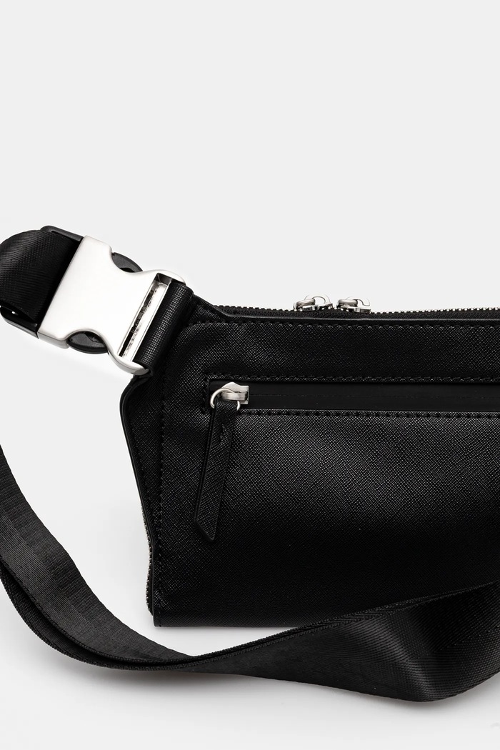 Ľadvinka Guess MILANO HMMISA.P5214 čierna AW25