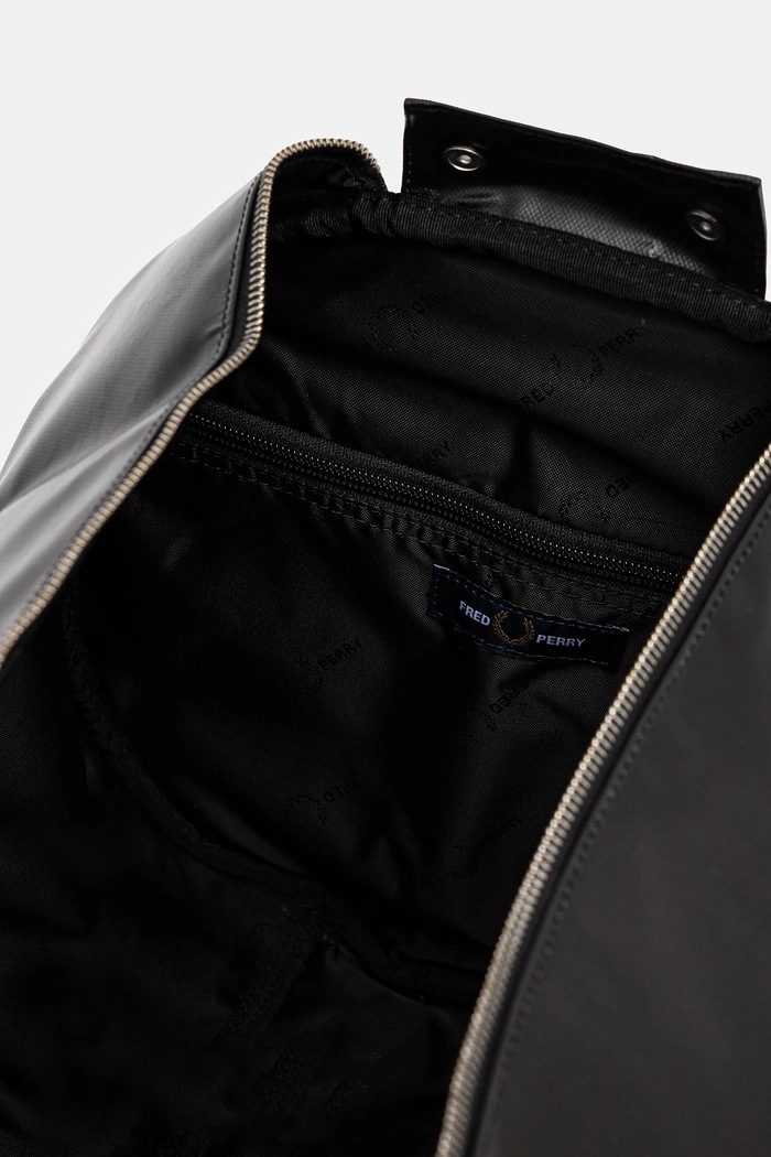 Τσάντα Fred Perry L7255.635 σκούρο μπλε