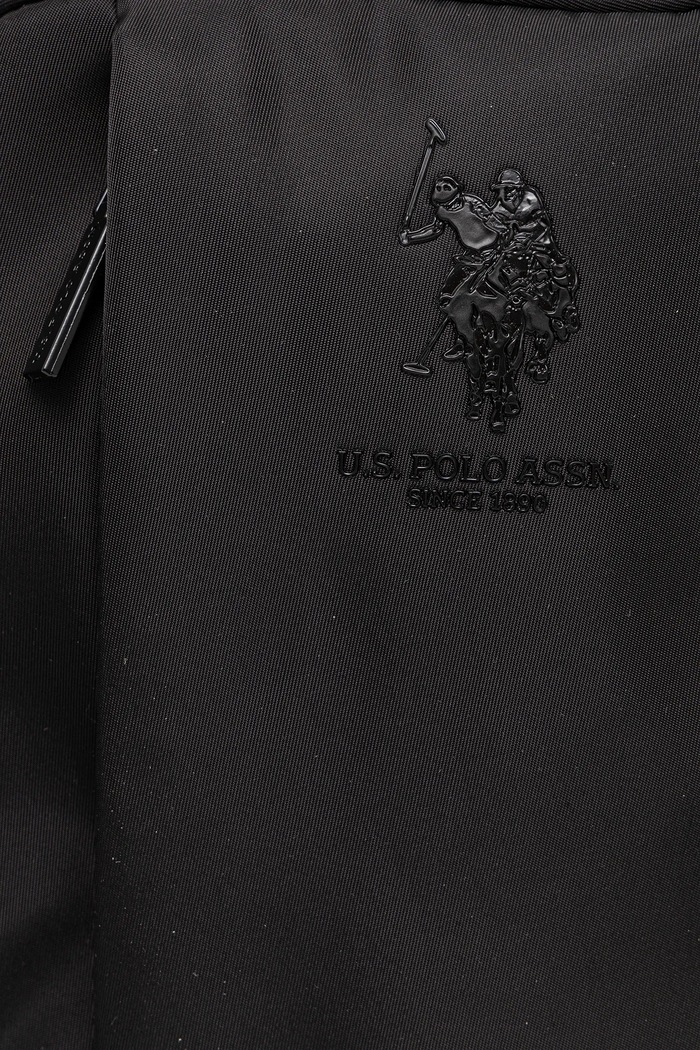 Malá taška U.S. Polo Assn. Umpire čierna BEUUM8732MZC