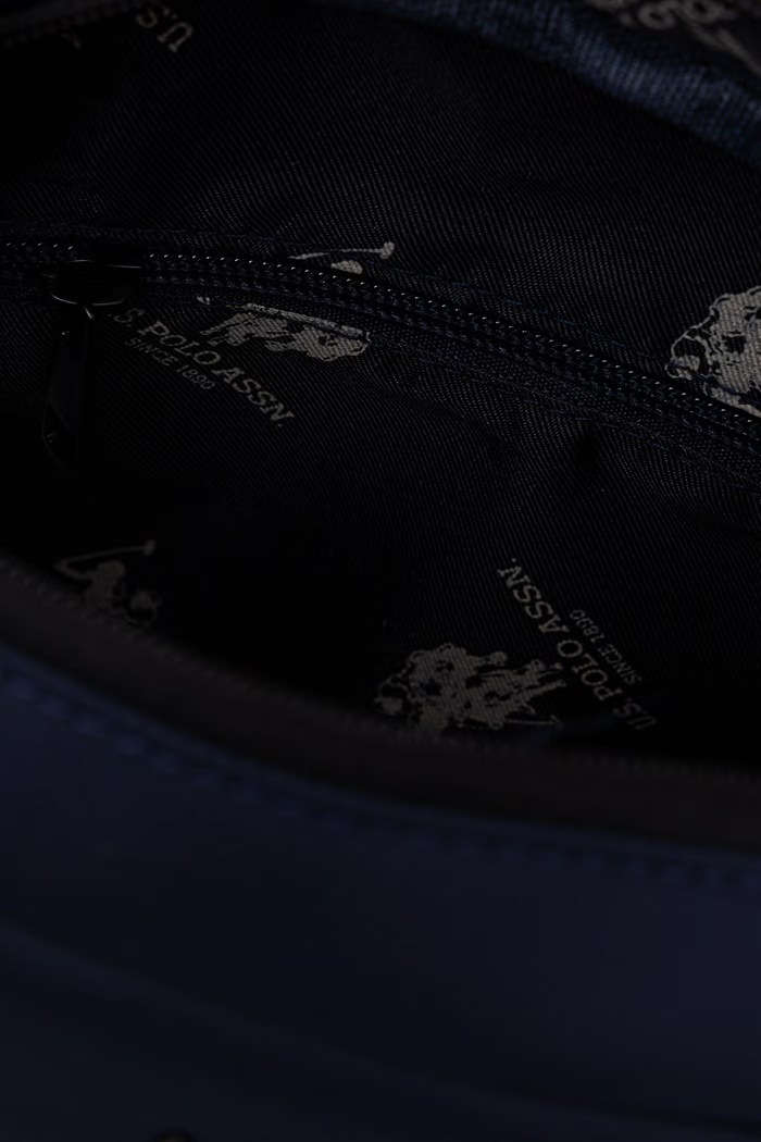 Saszetka męska Arrowhead U.S. Polo Assn. granatowy BEUA38740MPO