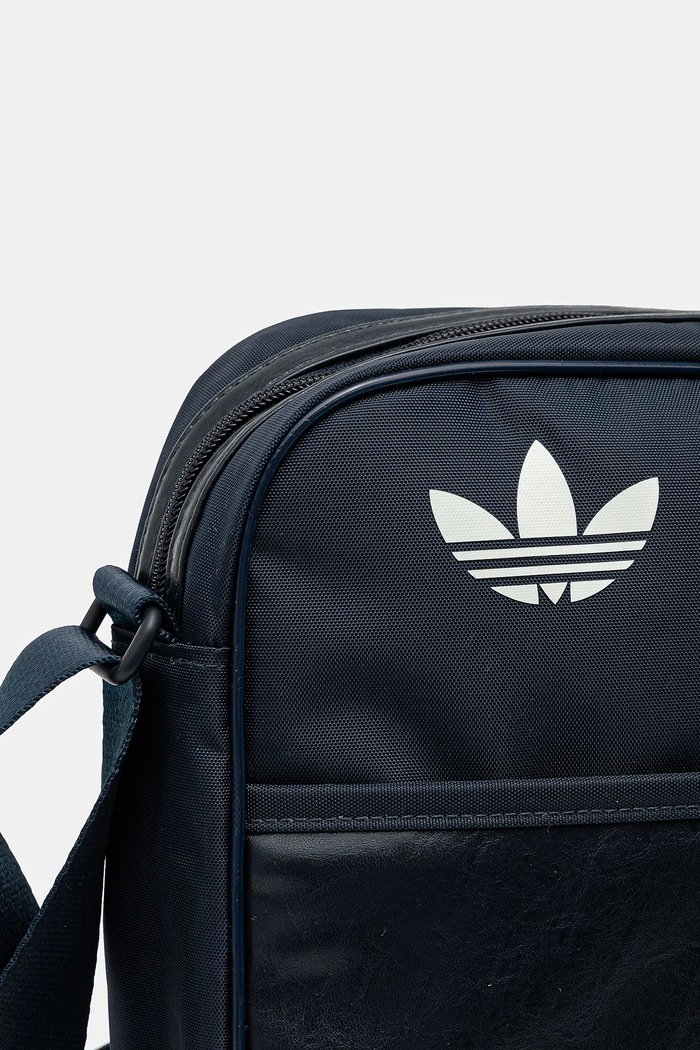 Σακίδιο adidas Originals σκούρο μπλε JC8310