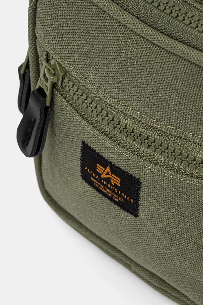 Ledvinka Alpha Industries Label Messenger Bag S zelená 156941