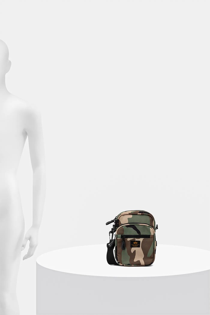 Malá taška Alpha Industries Label Messenger Bag S 156941